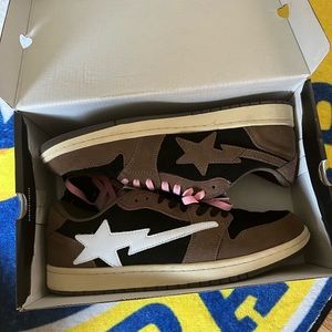 Indigo Studios Custom Travis Scott Mochas. Bapestas/dunks